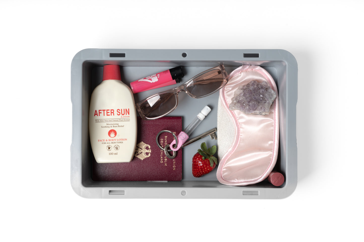Smellawear Starter Set Rosayn Rosa am Schlüsselbund getragen